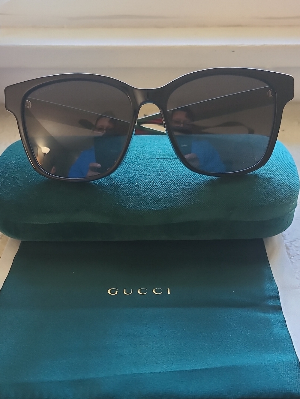 NEW & AUTHENTIC SUNGLASSES GUCCI  GG0417SK, COLOR 001 (BLACK), 56-17-145